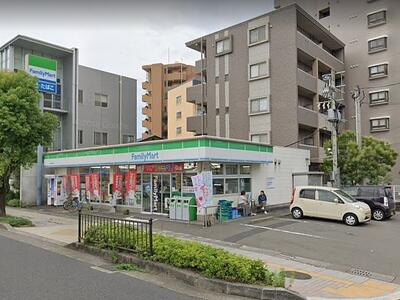 ファミリーマート二中通り店